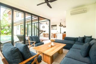 Seaside Serenity 5br Villa, New, Canggu Bliss - Canggu - 1