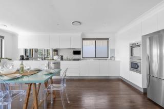 Seaside Escape - direct Collingwood Beach access - Vincentia - 6