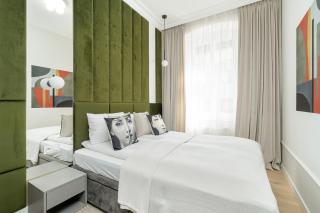 Stylish One-Bedroom Apartment in Poznań by Noclegi Renters - Poznań - 9