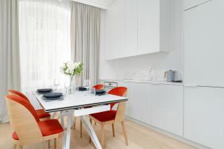 Stylish One-Bedroom Apartment in Poznań by Noclegi Renters - Poznań - 8