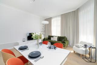 Stylish One-Bedroom Apartment in Poznań by Noclegi Renters - Poznań - 2