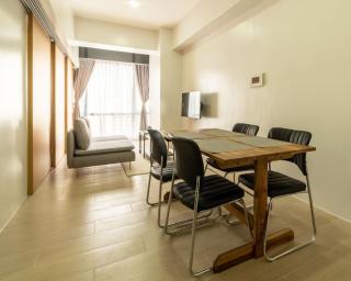 StayHere Skandanavian Designed 1BR in Greenbelt - 2