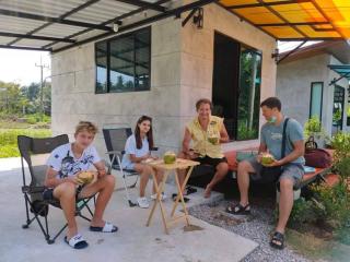 Eco Ventures Homestay (โฮมสเตย์ลุงบอส) - Chumphon - 4