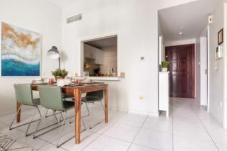 Frank Porter - Azure Residence - Dubai - 5