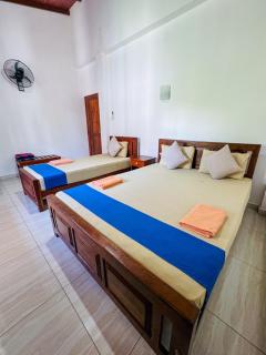 Hotel Grand Resto - 4