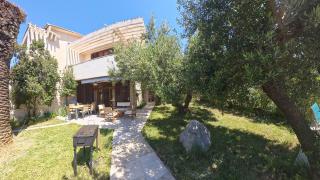Family villa on the coast - Promajna - 2