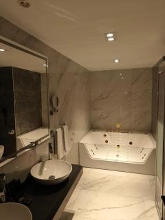 Ankawa Holiday Hotel - Erbil - 8
