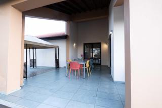 Pine and Olive Seahouse - 9