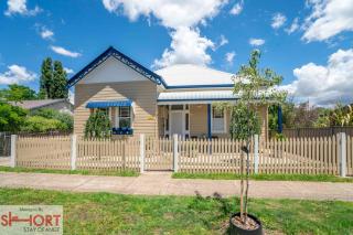 Paddington Villa 1 - Free Wi-fi, Netflix - Orange - 8