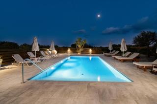 Villa Alnika Acacia by Villa Plus - Lakhania - 8