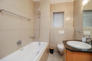 1402 Hibernian Towers Luxury Self Catering Apartment Strand Western Cape South Africa - Kapstadt - 8