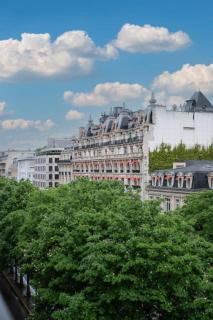Avenue Montaigne Saint Honoré - Parigi - 8