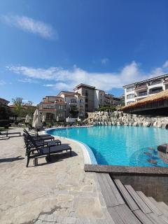 Beautiful 3 Bedroom Apartment with Pool and Sea view Aheloy - Kableshkovo - 0
