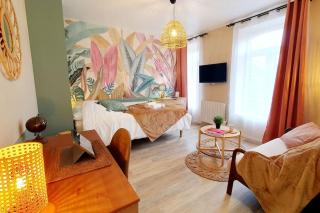 Studio Prestige Jungle chic Plaine Images - Roubaix - 0