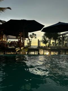 White Sand Villa - Beach front - Hikkaduwa - 9
