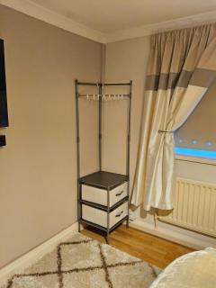 Bespoke Bungalow Salford Quays - Garden, WiFi and Parking - 3