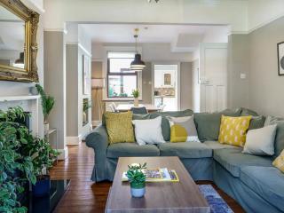Pass the Keys 4 Bedrooms Cafes Shops 6 Mins to City Centre - Belfast - 6
