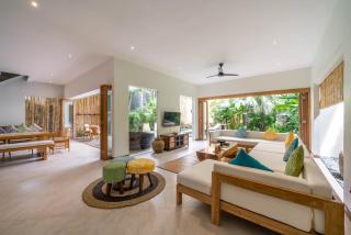 VILLA PURI AMAN - Unique & Lush 3BR Pool Villa nearby Canggu Beach - Canggu - 3