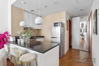 WelHome - Relaxing and Fancy Studio Apt with City View - Dubai - 3