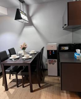 One Oasis Cozy condo beside Sm Ecoland - Davao - 2