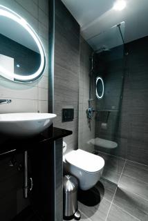 Athena Center Apartments II - 6