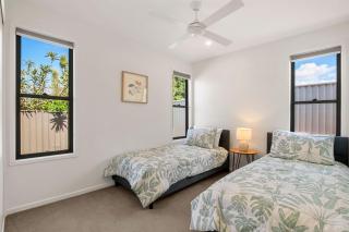 Coronation Ave 123B, Golden Beach - 4