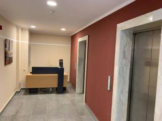 Modern Oasis in Lux Apartment 3BR Elegant Building - Baku - 3