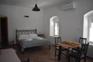 Christos Raches traditional apartment - 4