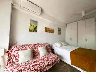 HAC - Terraza con vistas al mar, Wifi, centro a 200 metros, playa a 600 metros - 4