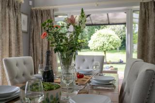 Oak Lodge - Burley - 6