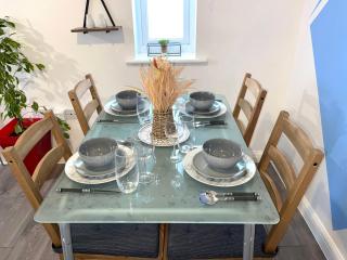 The Grand Forsyth Apartment - Two bedroom - Dagenham - 5