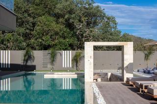 Elinor Villa - Nature Retreat amidst Mountains & Lake by etouri - Chania - 1
