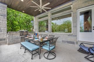 White Whale Concierge Services - Burnet - 2
