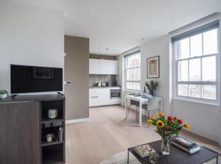 Wells Court by Aeria Apartments - London - 5