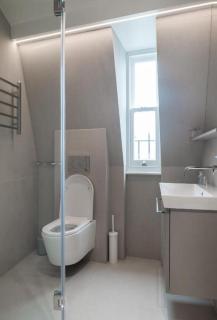 Wells Court by Aeria Apartments - London - 2