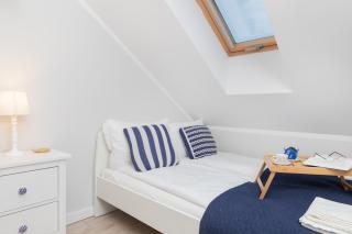 Dębki Wakacyjny Apartament blisko Plazy Liliowa by Noclegi Renters - 9