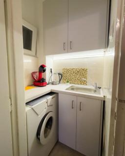 A gem in the heart of Sofia 1BDR str Slavyanska by Top Kvartiri Ltd - 3