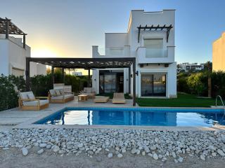El Gouna Cyan Villa with pool n lagoon by BFG Beit Fel Gouna - Hurghada - 0