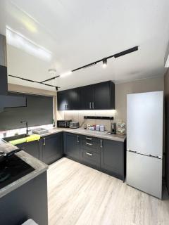 The Modern Space - New Renovation! - Pembrokeshire - 2
