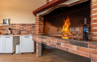 Three-Bedroom Holiday Home In Galovac - 5