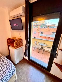 MT Boutique Suites y Apartamentos - Adults Only - - Mataró - 3