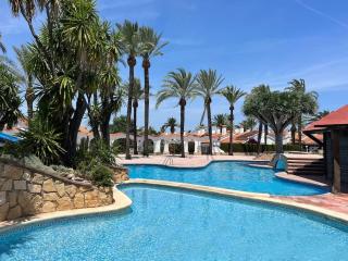 Bonito apartamento junto al mar - 0