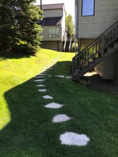 Au Pied de la Montagne CITQ29570Quatre - 8