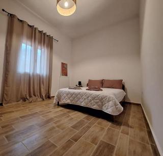 Teachers' House - Alykes Potamou - 1