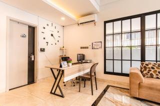 Monggo Mampir Tanjung Duren By Reccoma - 7