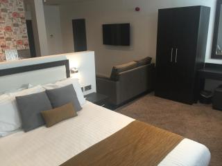EPIC Apartments Seel Street - 8