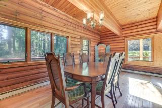Union Vacation Rental with Golf Course Views! - Union - 3