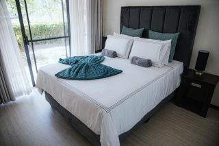 2 bedroom apartment Jackal creek golf estate - 5