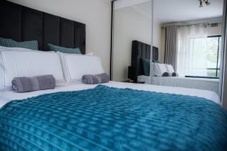 2 bedroom apartment Jackal creek golf estate - 4