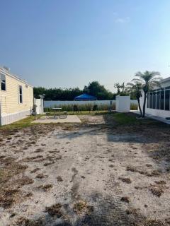 RV SITE FOR RENT BY GLAMPERS CAMP 30AMP FULL HOOKUP - 2